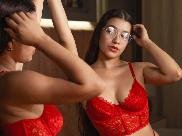 GagingBriana1 - Ich bin Briana, Expertin für Tiefenkehl, die jeden Zentimeter mit überfließendem Speichel nimmt, A*al das sich langsam öffnet und fest umklammert, P**sy die hart squ**ted mit tiefen Fingern. Ich kombiniere alles in intensiven Shows mit großen Toys. Laut, gehorsam, bereit für deine Befehle?komm!